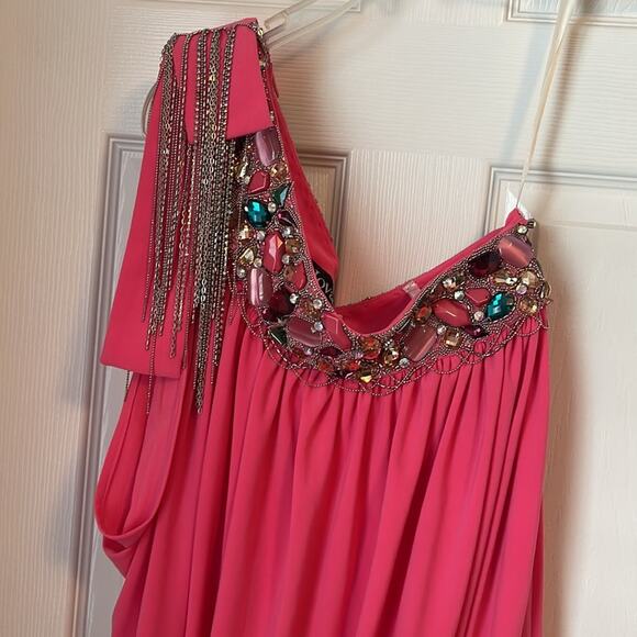 Jovani pink one shoulder dress with heavy beading and chains size 4 - Picture 5 of 9
